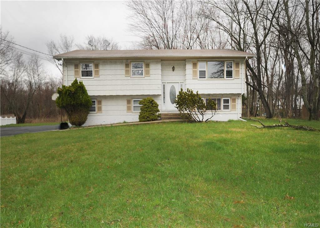 Property Photo:  766 Birchwood Court  NY 10989 