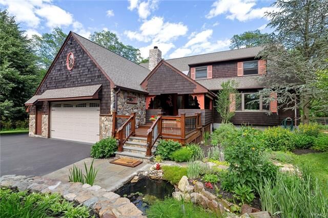 Property Photo: 264 Wood Street NY 10541