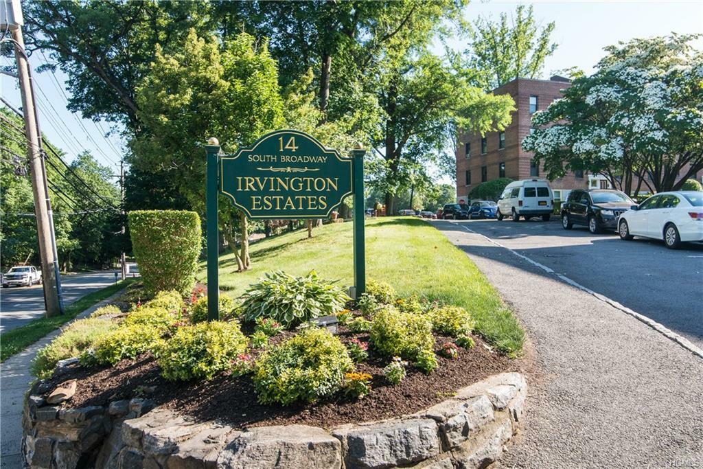 Property Photo: 14 S Broadway 2-1A NY 10533