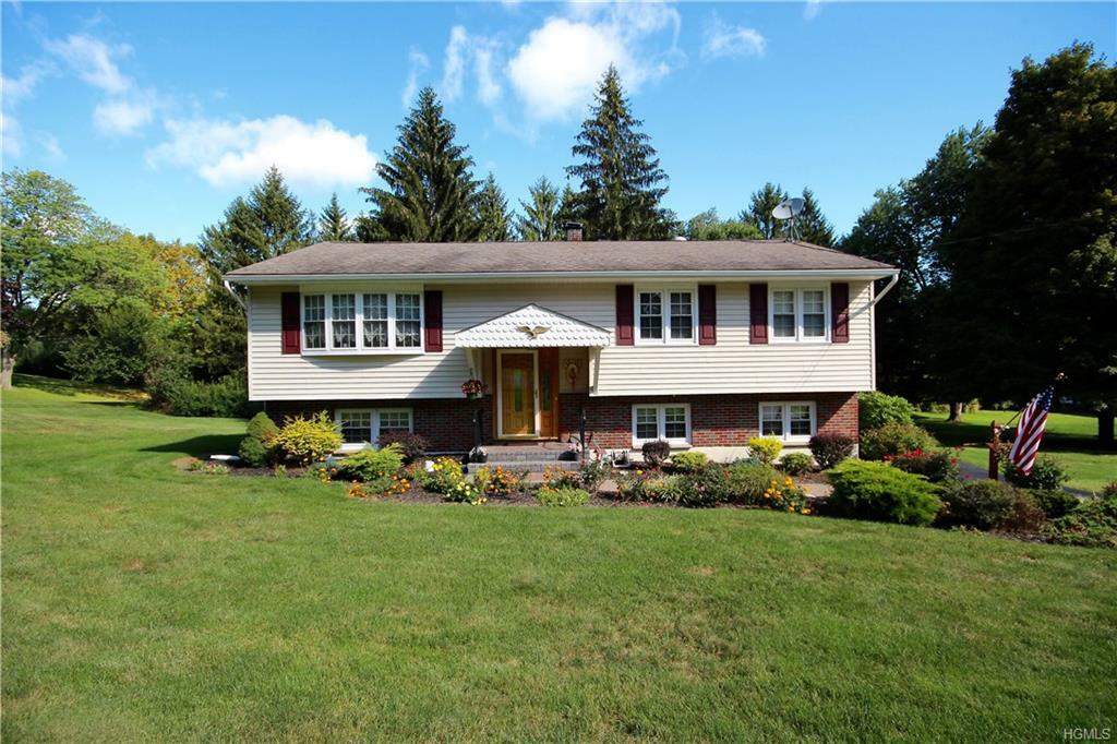 Property Photo:  22 Old Brook Lane  NY 10990 