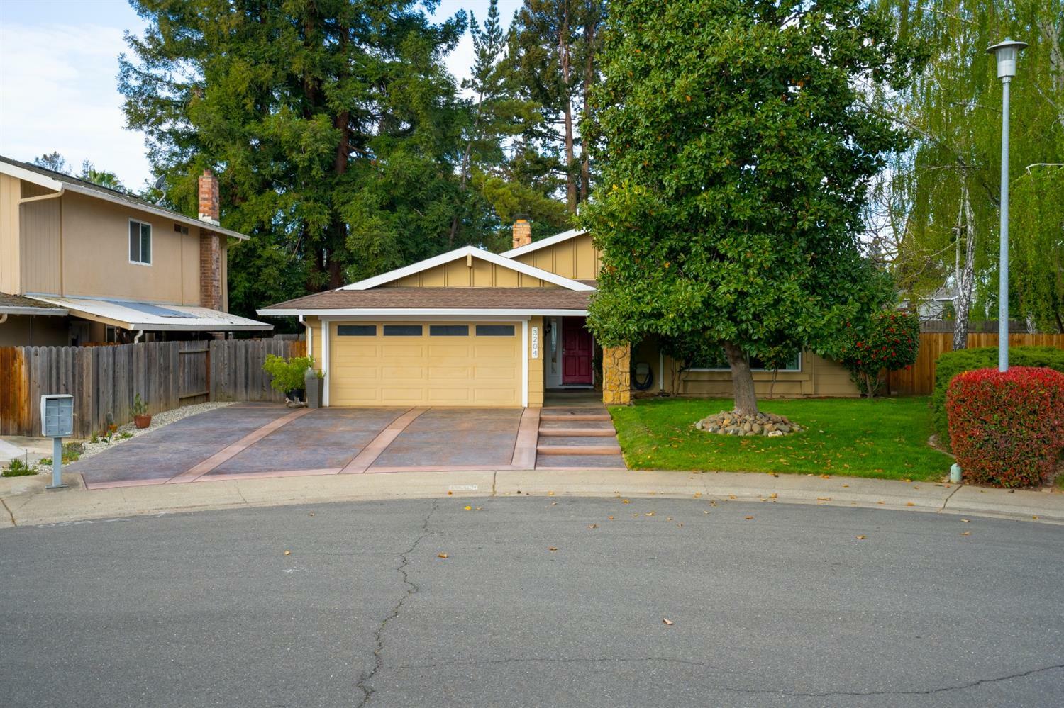 Property Photo:  3204 Cinnabar Court  CA 95826 