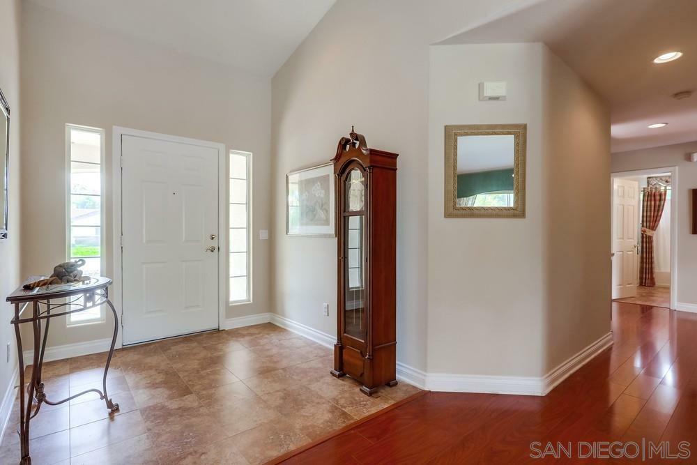 Property Photo:  1044 Jessica Lane  CA 92027 