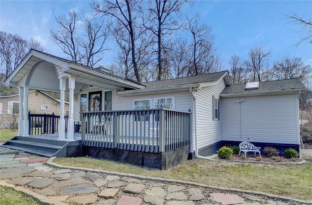 Property Photo: 7 Orchard Trail NY 10950