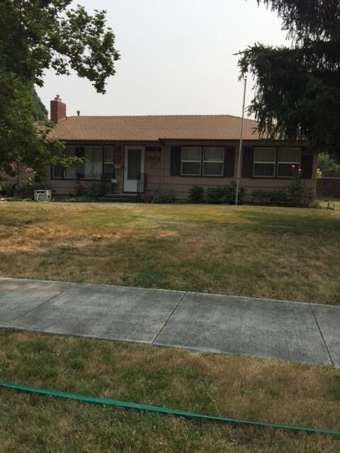 1533 S Ivy Street  Medford OR 97501 photo