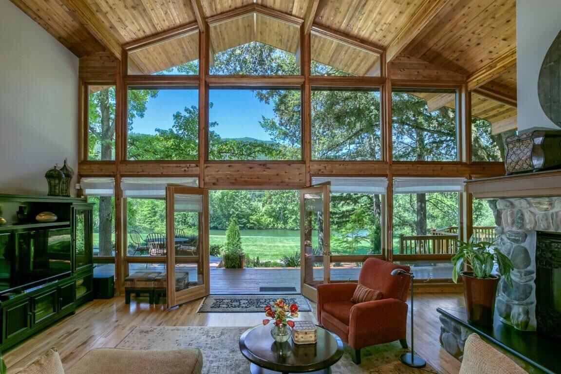 Property Photo: 3888 Upper Applegate Road OR 97530