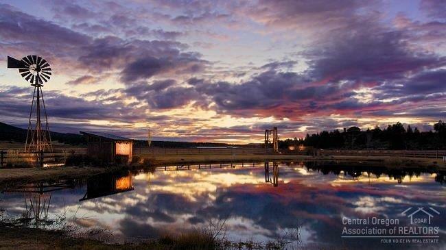 Property Photo: 16701 SW Lago Vista Drive OR 97753