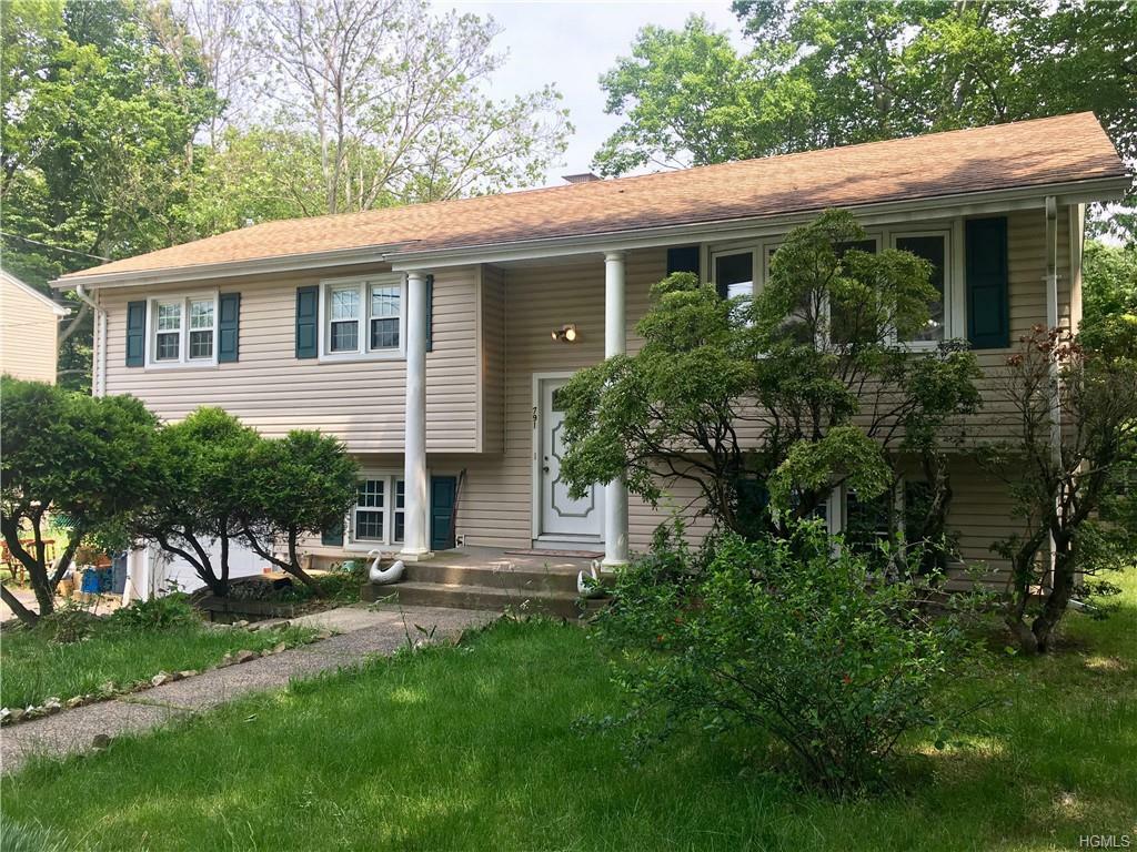 Property Photo:  791 Brookridge Drive  NY 10989 