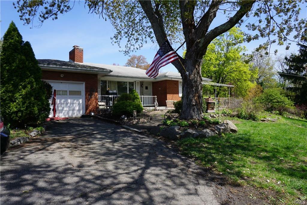 Property Photo:  9 Calvin Drive  NY 12542 