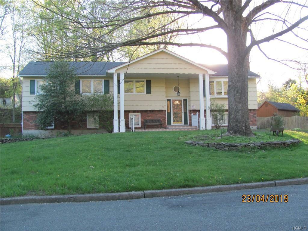 38 Mendolia Court  Pearl River NY 10965 photo