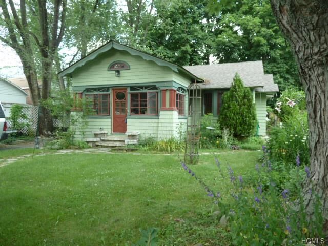 Property Photo:  16 Elm Street  NY 10925 