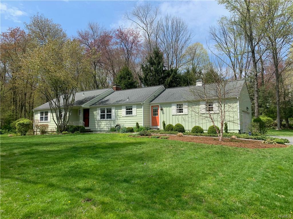 Property Photo:  5 Deer Run Road  NY 10590 