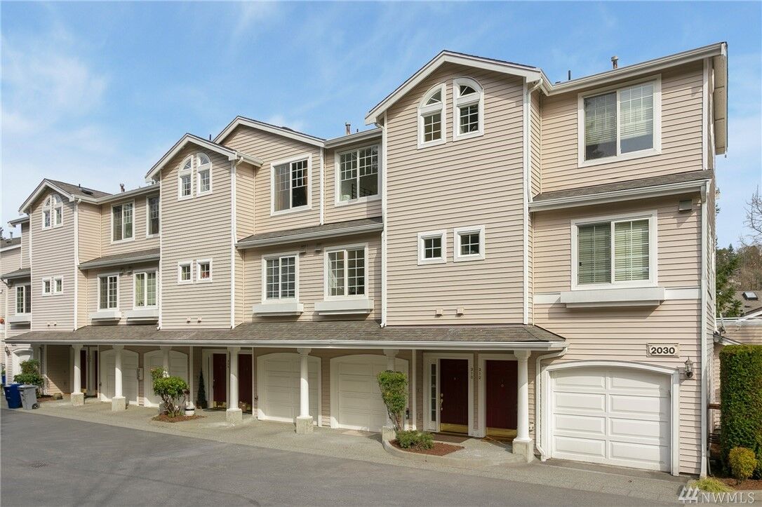 Property Photo:  2030  132nd Avenue SE 310  WA 98005 