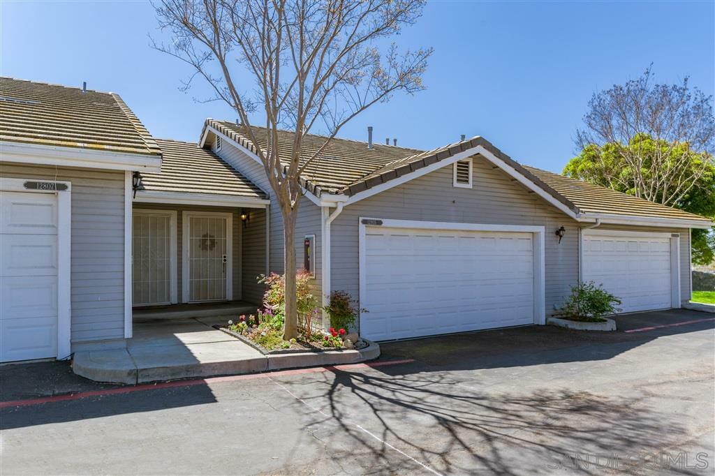 Property Photo:  12805 Carriage Heights Rd.  CA 92064 