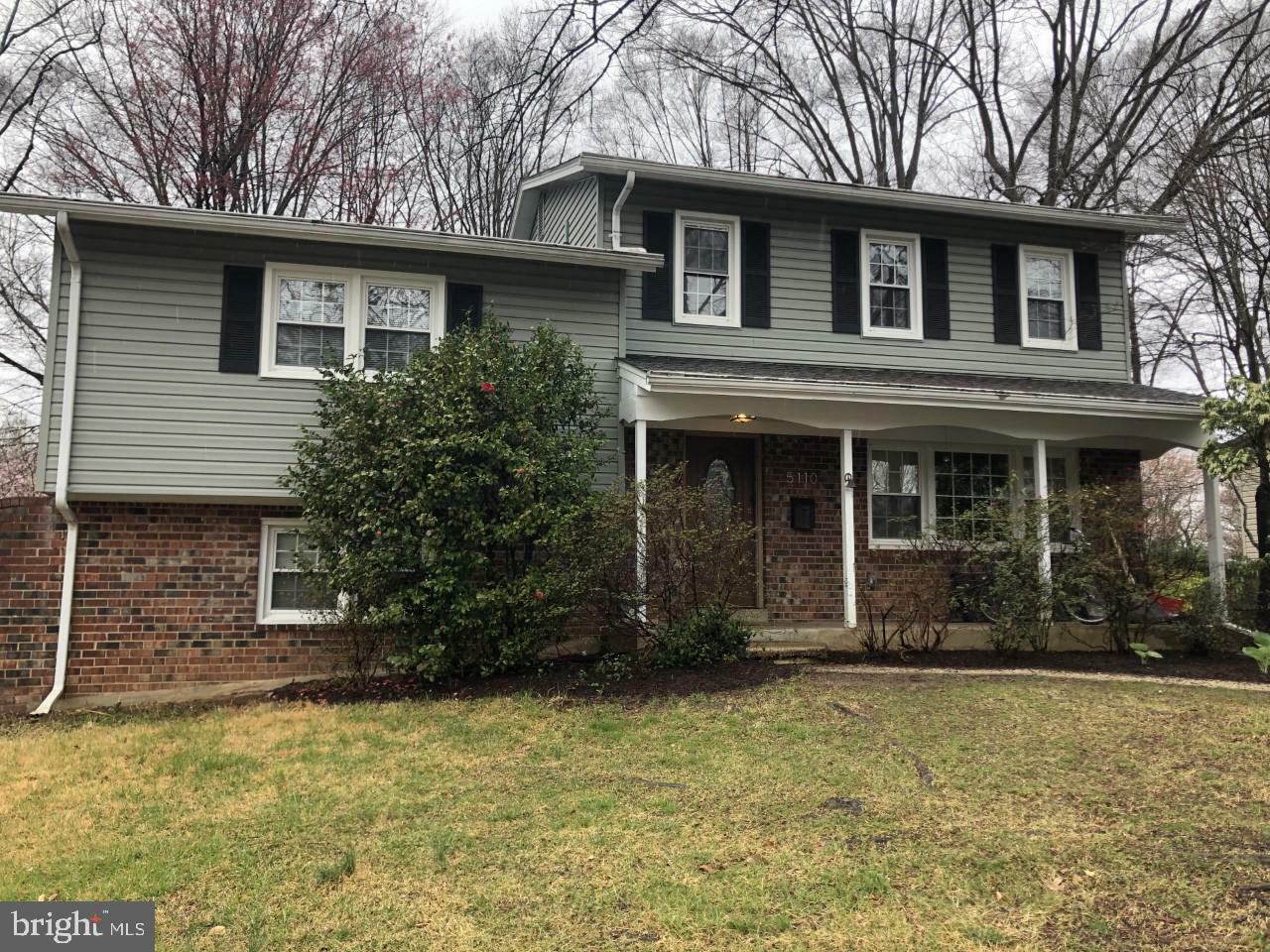 Property Photo:  5110 Russett Road  MD 20853 