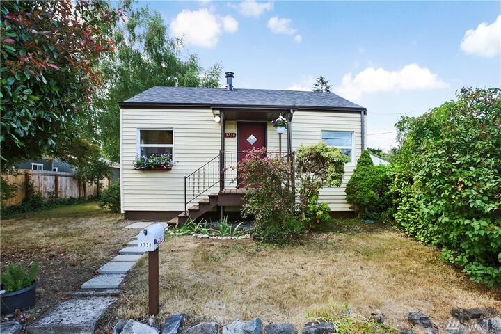 3738 Laurel Place  Bremerton WA 98312 photo