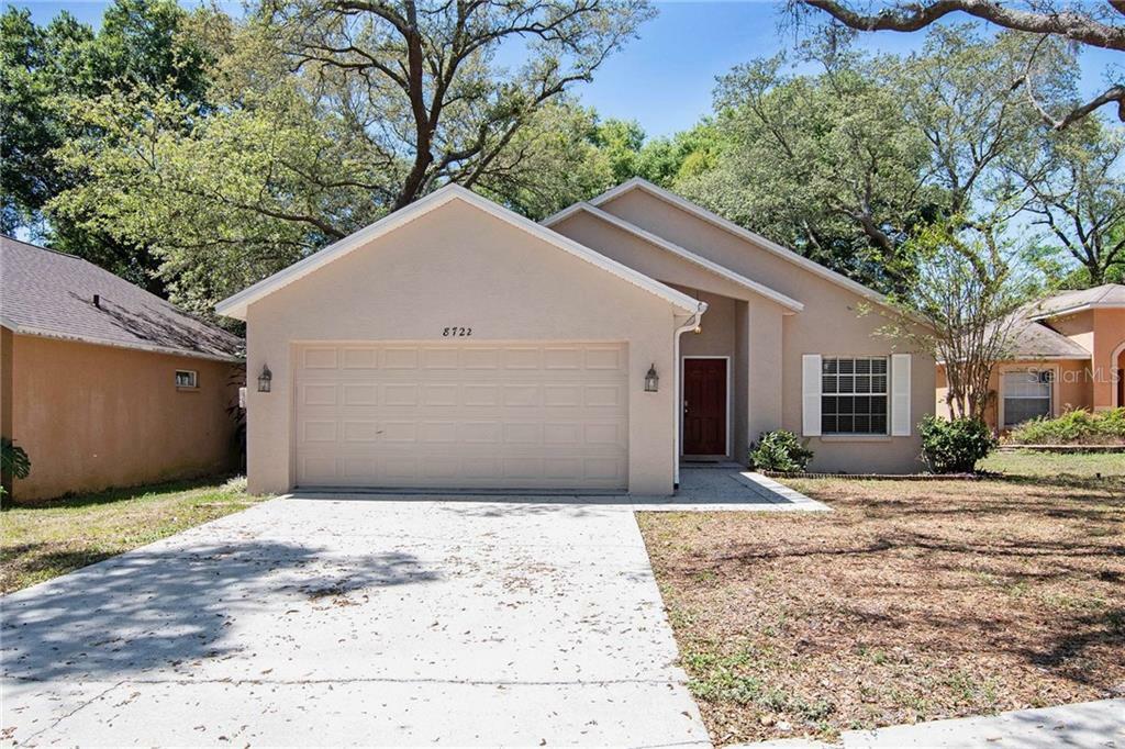 Property Photo: 8722 Busch Oaks Street FL 33617