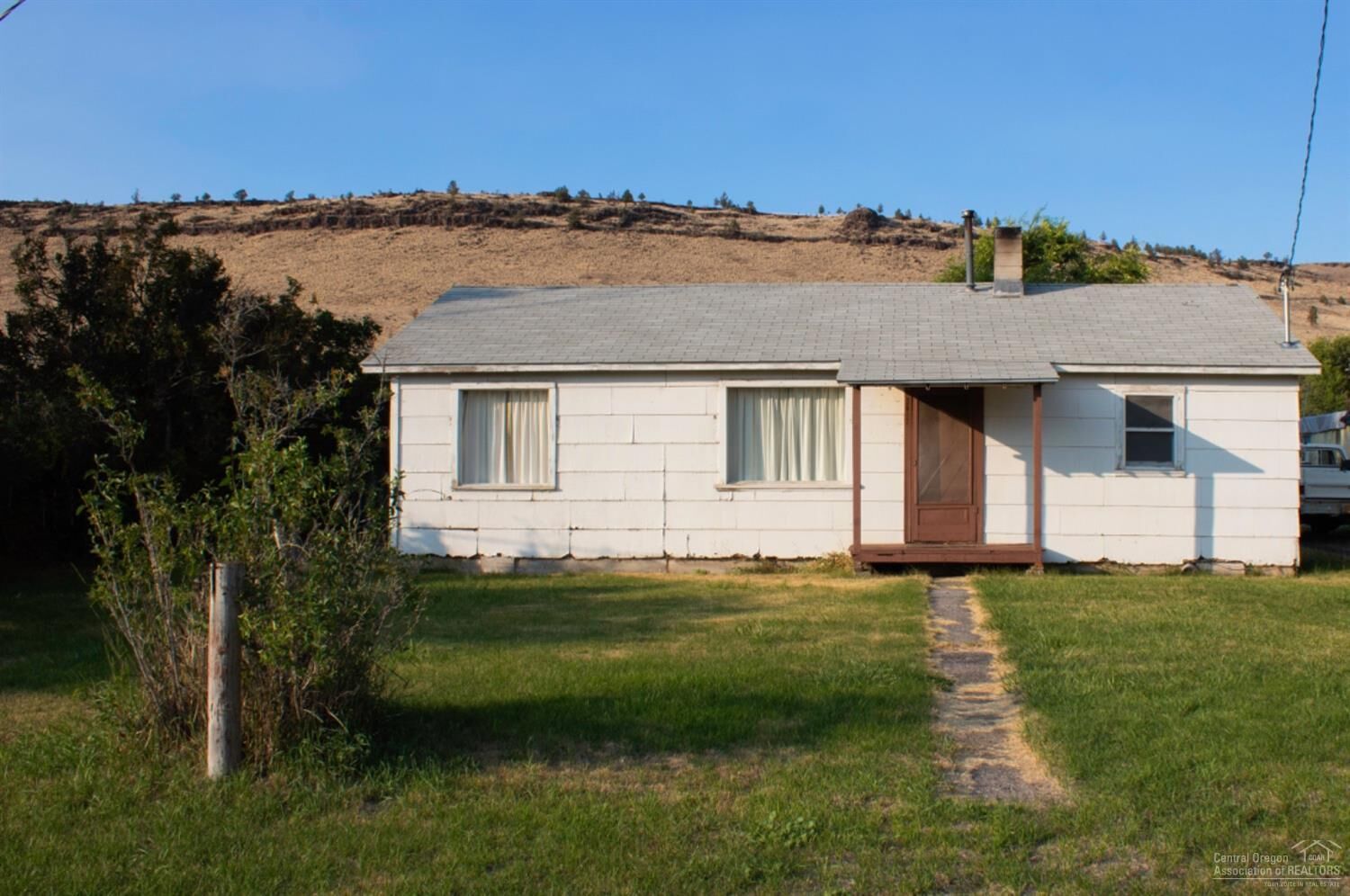 Property Photo: 2617 SE Paulina Highway OR 97754