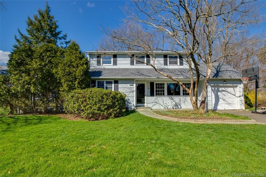 Property Photo:  16 Fillow Street  CT 06880 