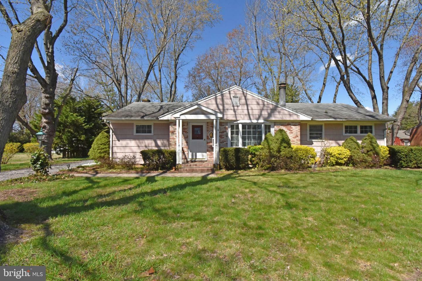 Property Photo: 107 Hall Drive MD 21804
