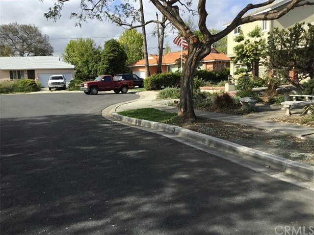 Property Photo: 5208 Falcon Avenue CA 90805