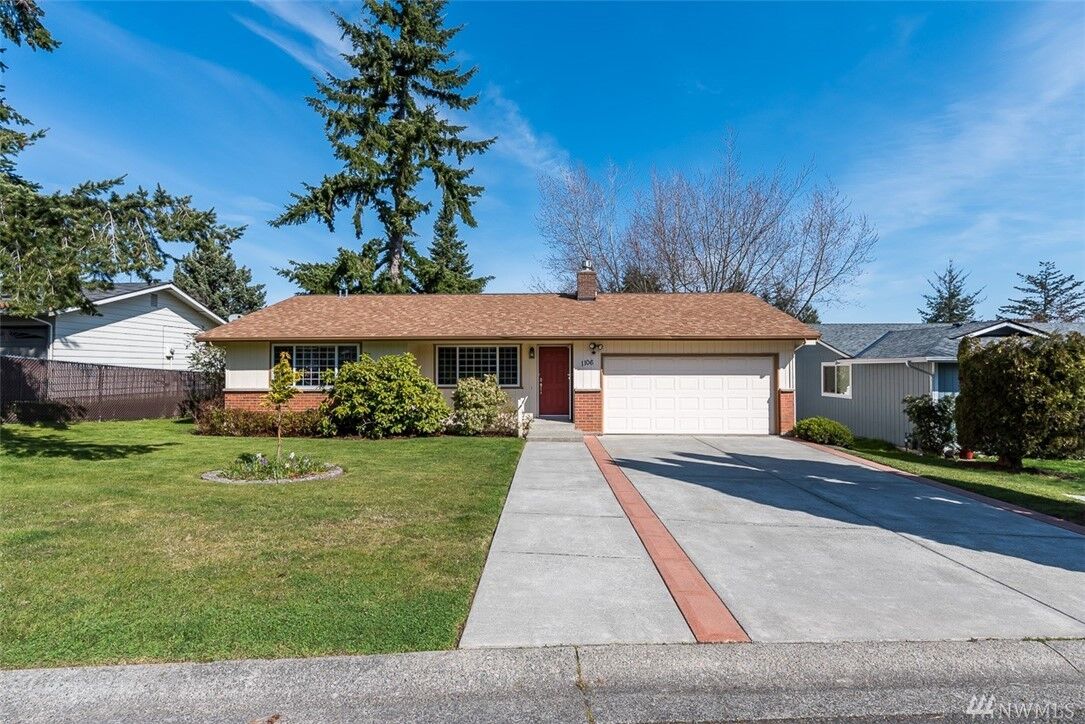 Property Photo: 1106 38th Street WA 98221