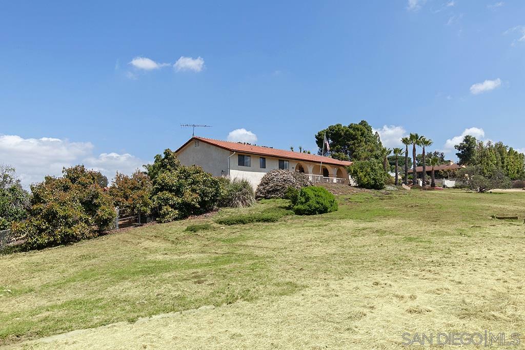 Property Photo: 406 Mason CA 92084