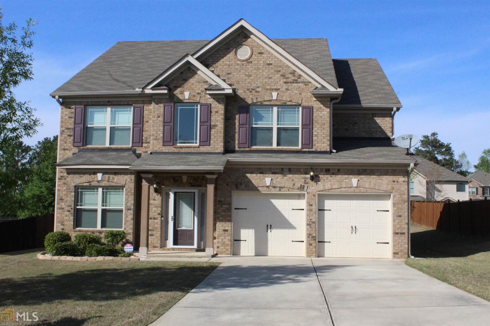 Property Photo: 7741 Sylvaner Ln GA 30349