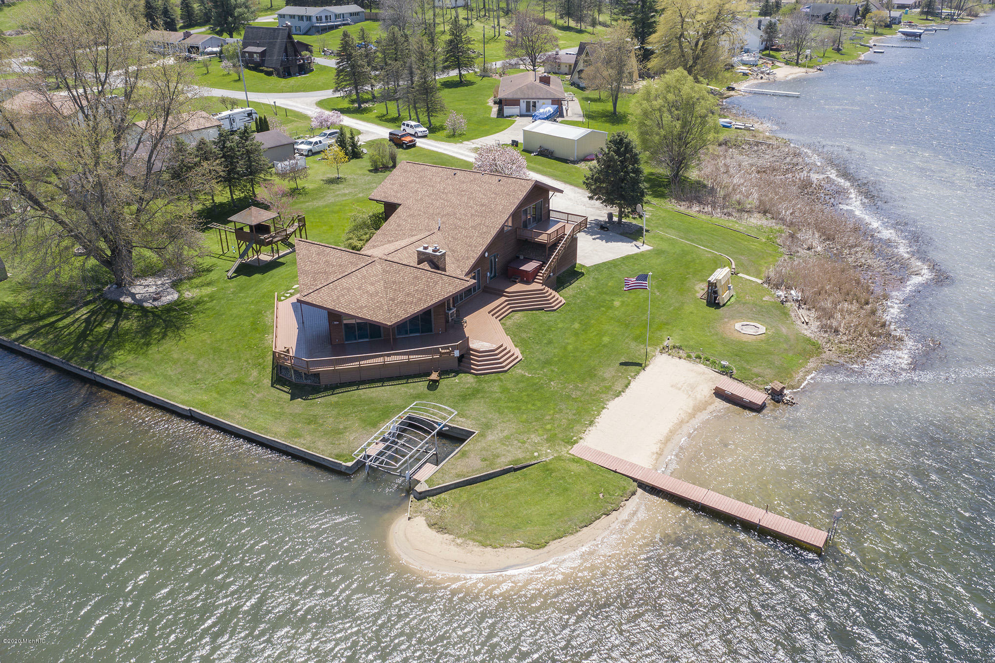 Property Photo:  277 Sunset Drive  MI 49050 