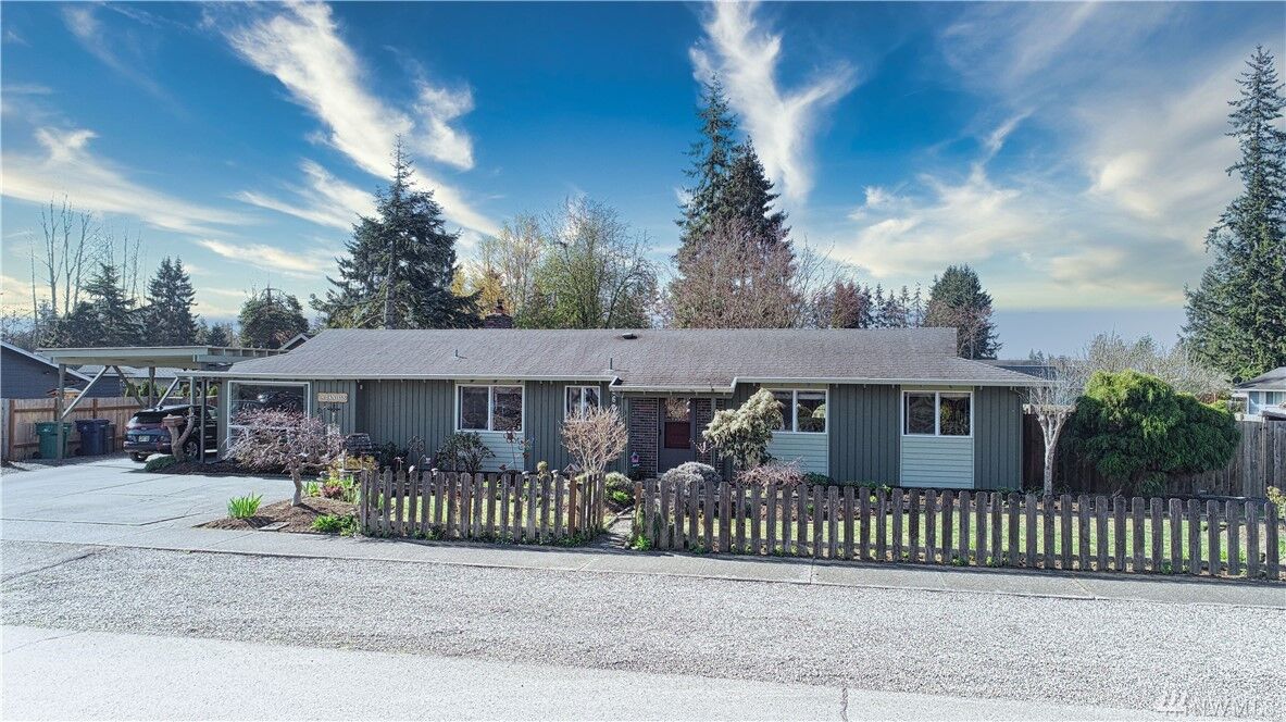 Property Photo: 5604 91st Place NE WA 98270