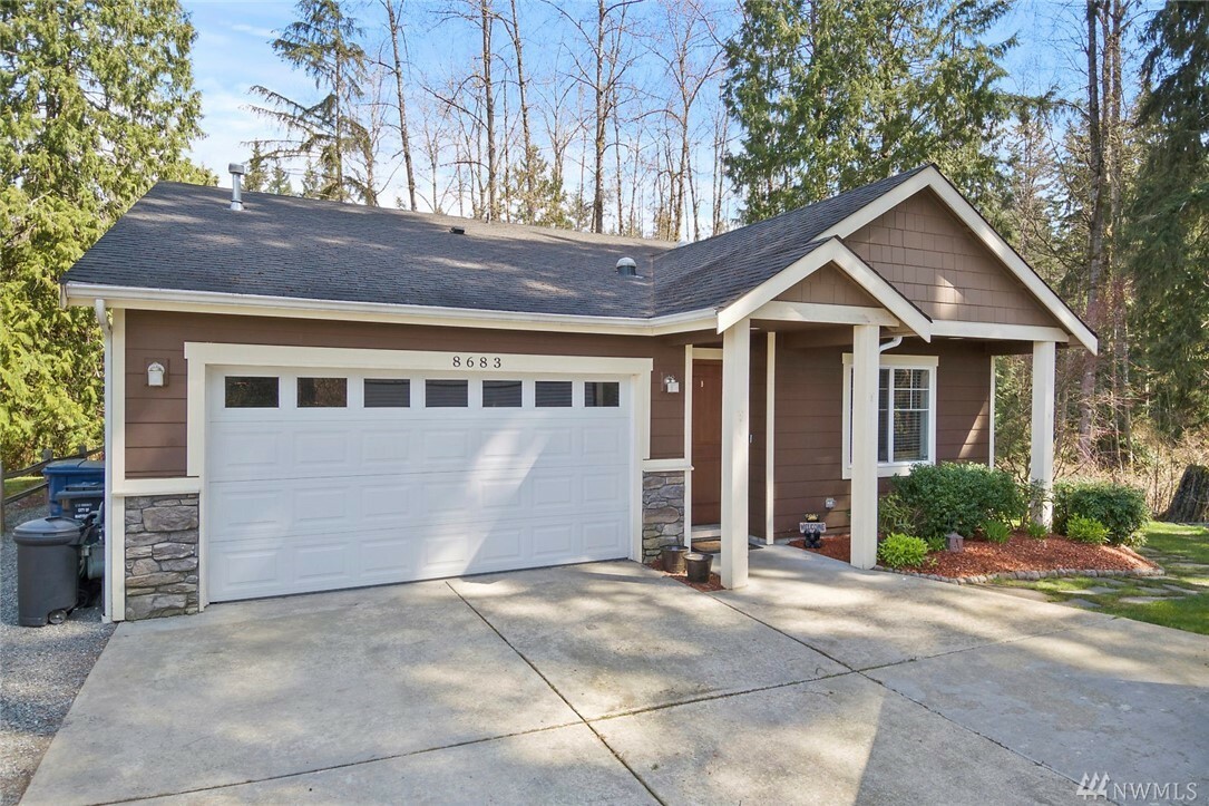 Property Photo: 8683 83rd St NE WA 98270