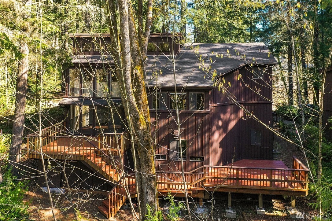 Property Photo:  4117  Park Drive SW  WA 98512 