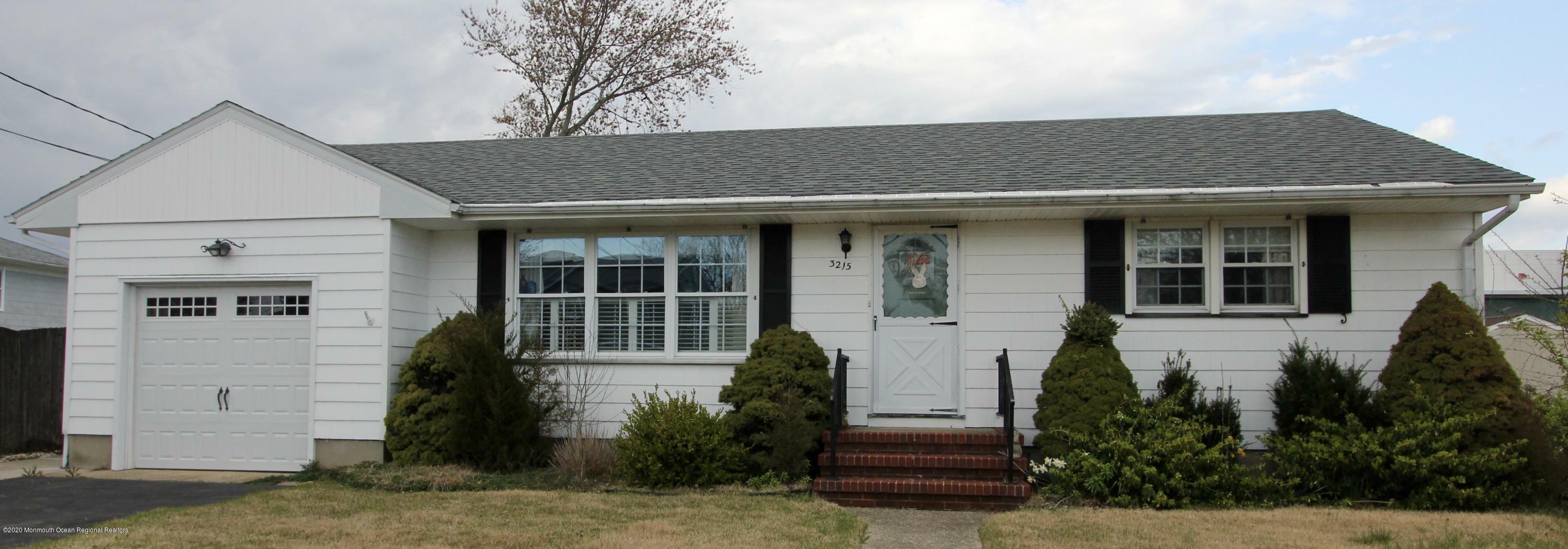 Property Photo:  3215 Cohocton Avenue  NJ 08742 