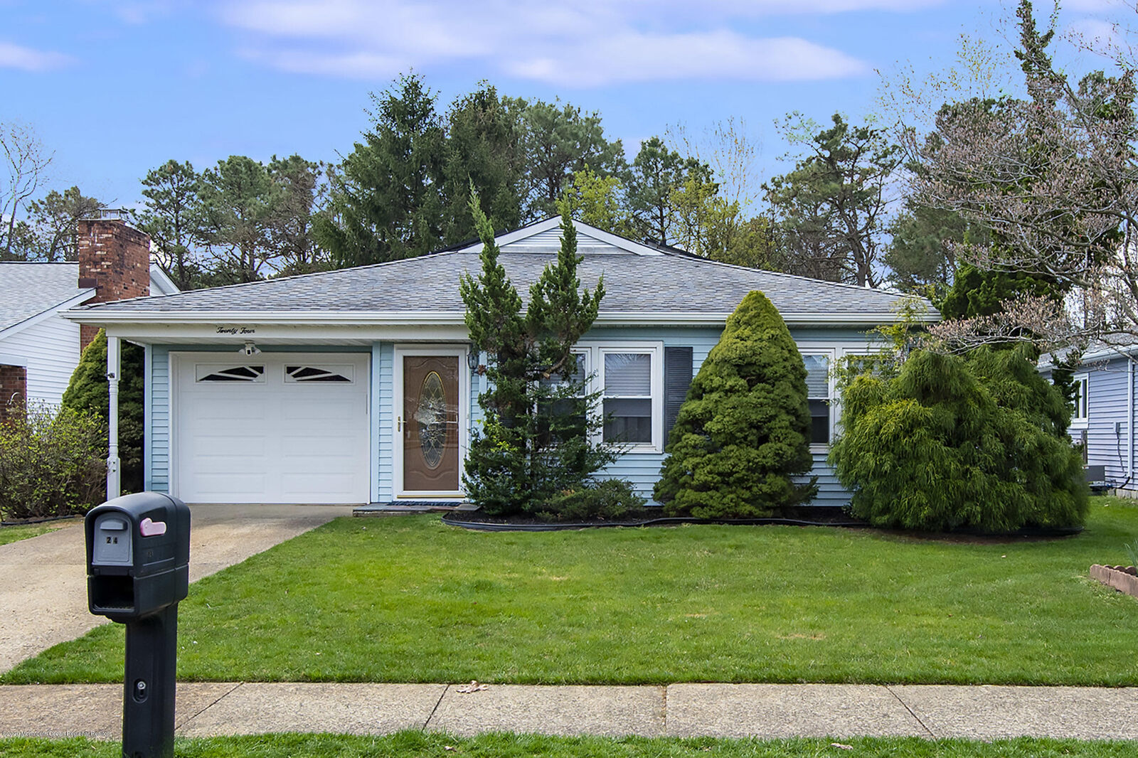 Property Photo: 24 Regent Circle NJ 08723