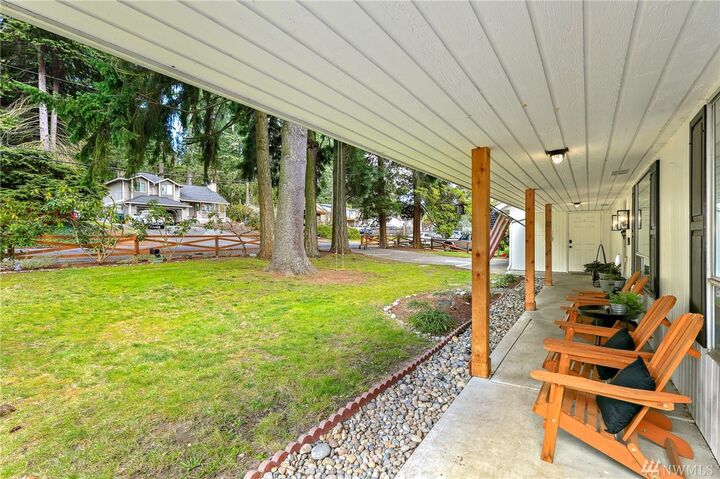 Property Photo: 19514 14th Avenue NE WA 98155