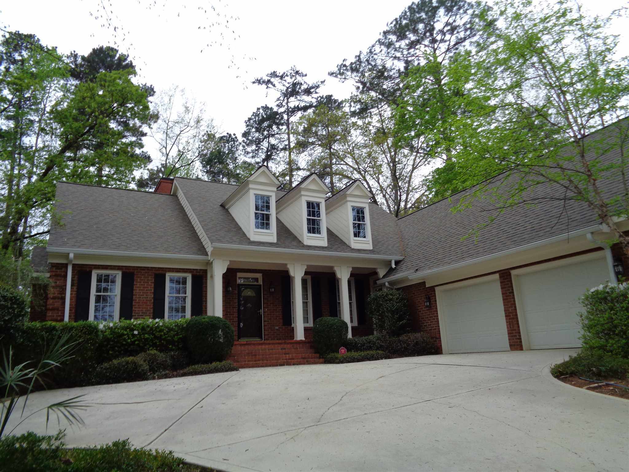 Property Photo: 1021 Plantation Point Drive GA 30642