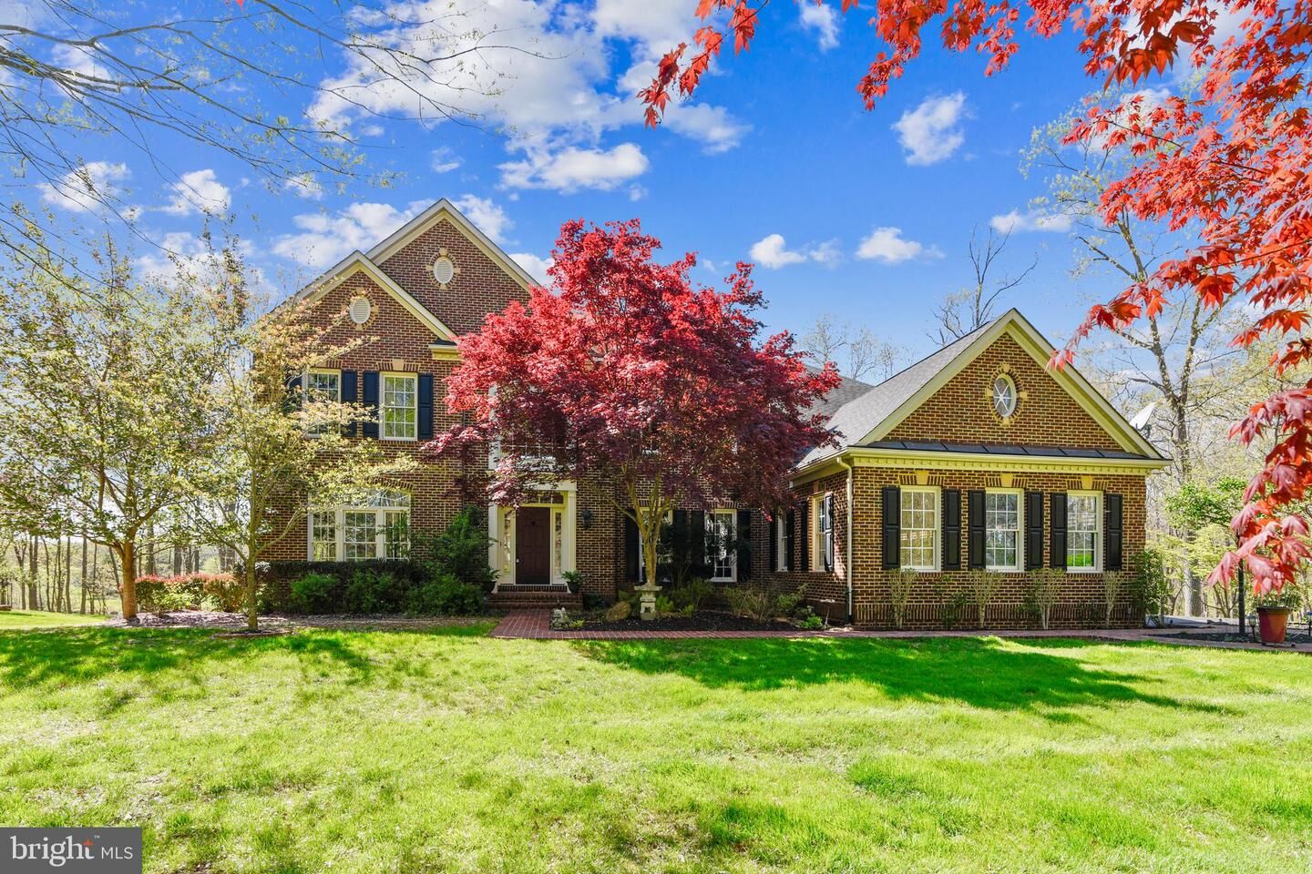 Property Photo: 20143 Creekspring Court VA 20132
