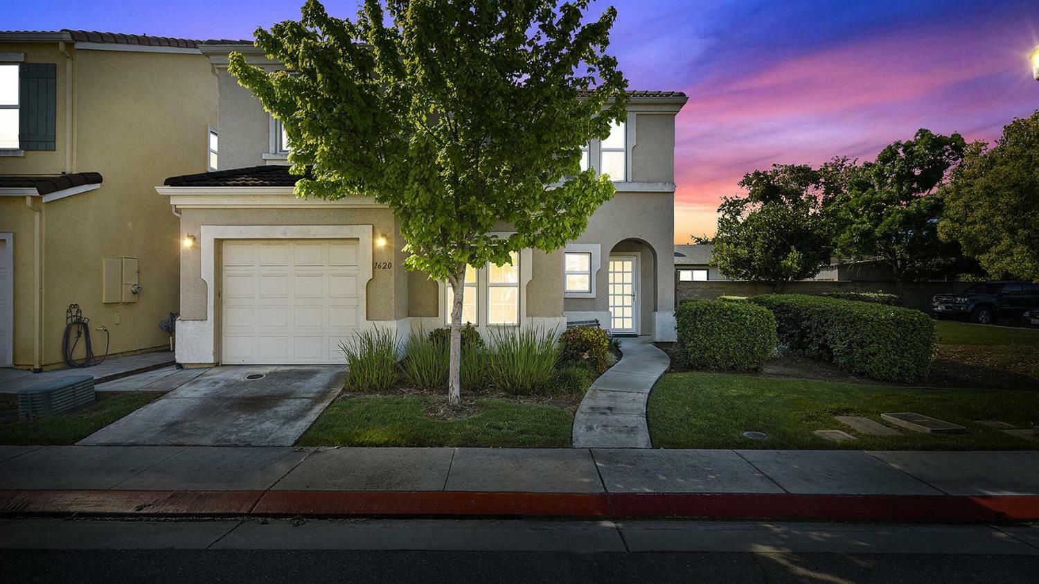 Property Photo:  1620 Fog Bank Drive  CA 95204 