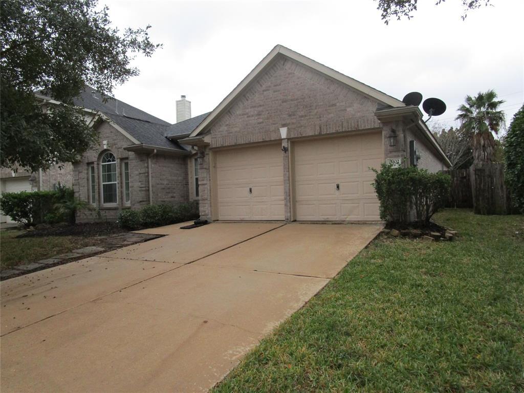 Property Photo: 13102 Castlewind Lane TX 77584