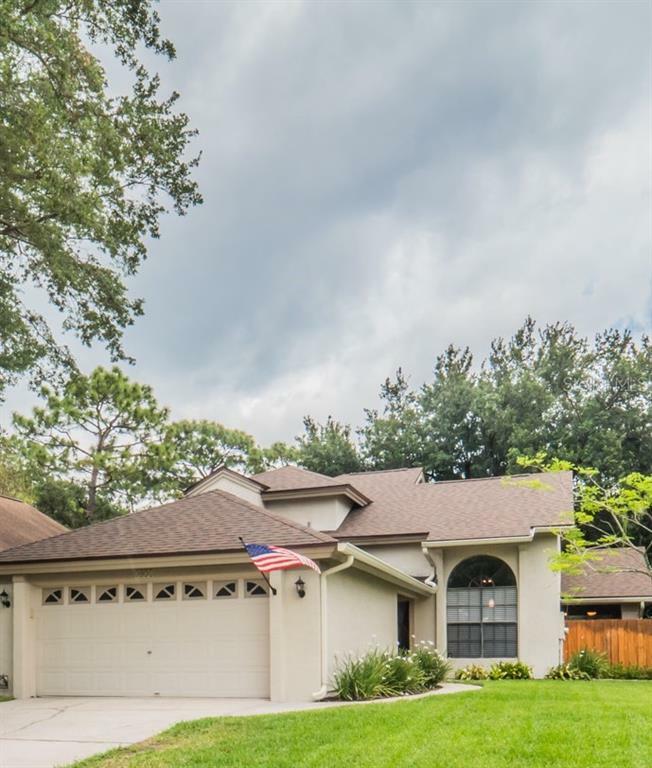 Property Photo:  8031 Waterglow Court  FL 32817 