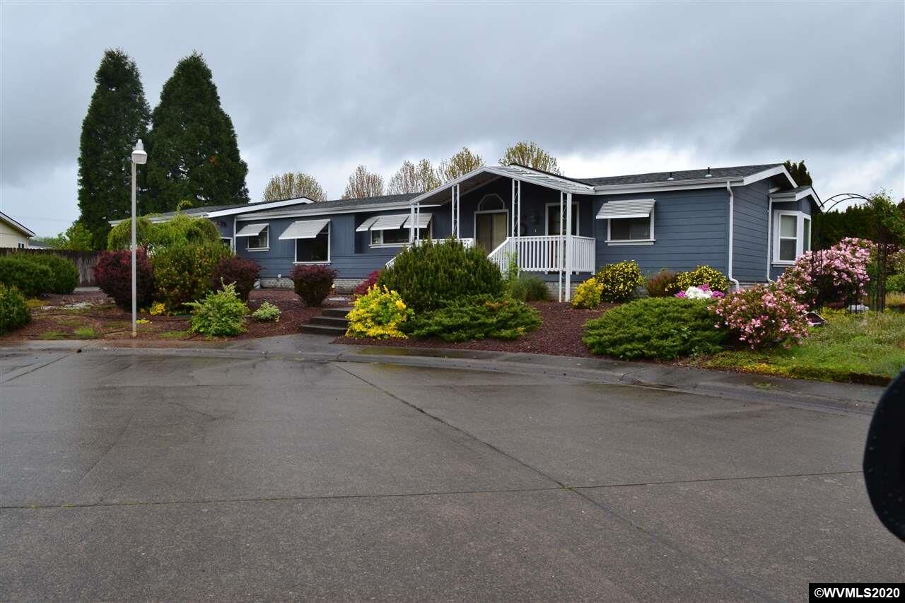 Property Photo: 2120 Robins (#183) Ln SE 183 OR 97306