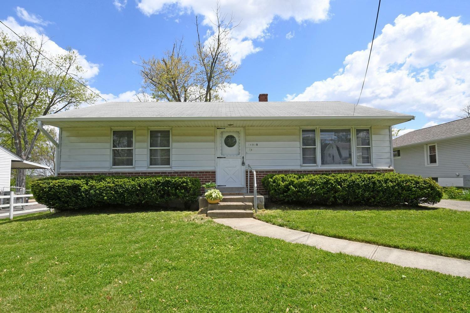 Property Photo:  10920 Chester Rd  OH 45246 