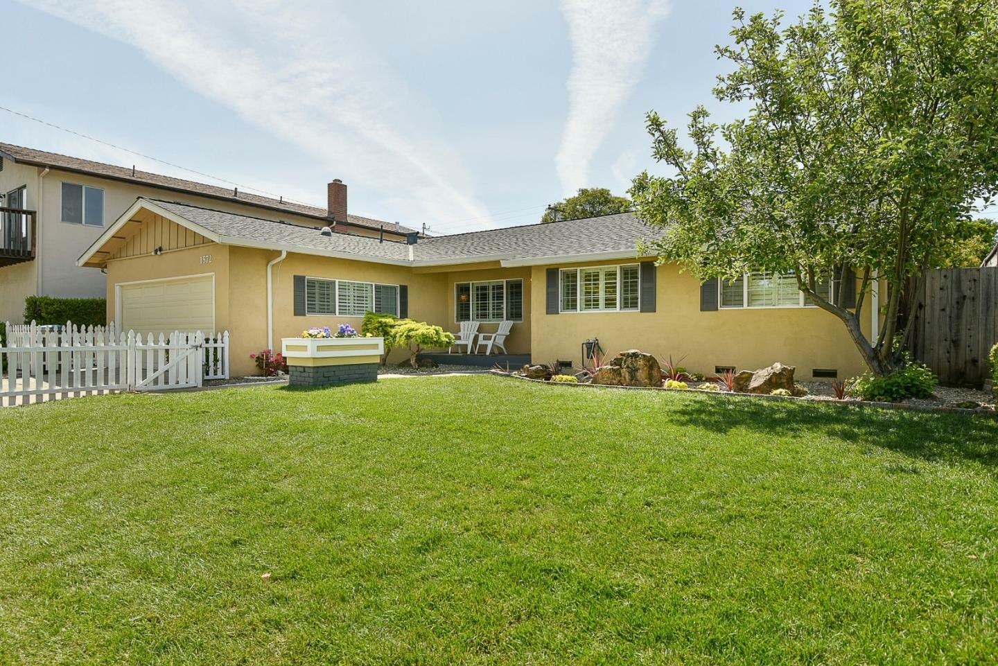 1572 Hillsdale Avenue  San Jose CA 95118 photo