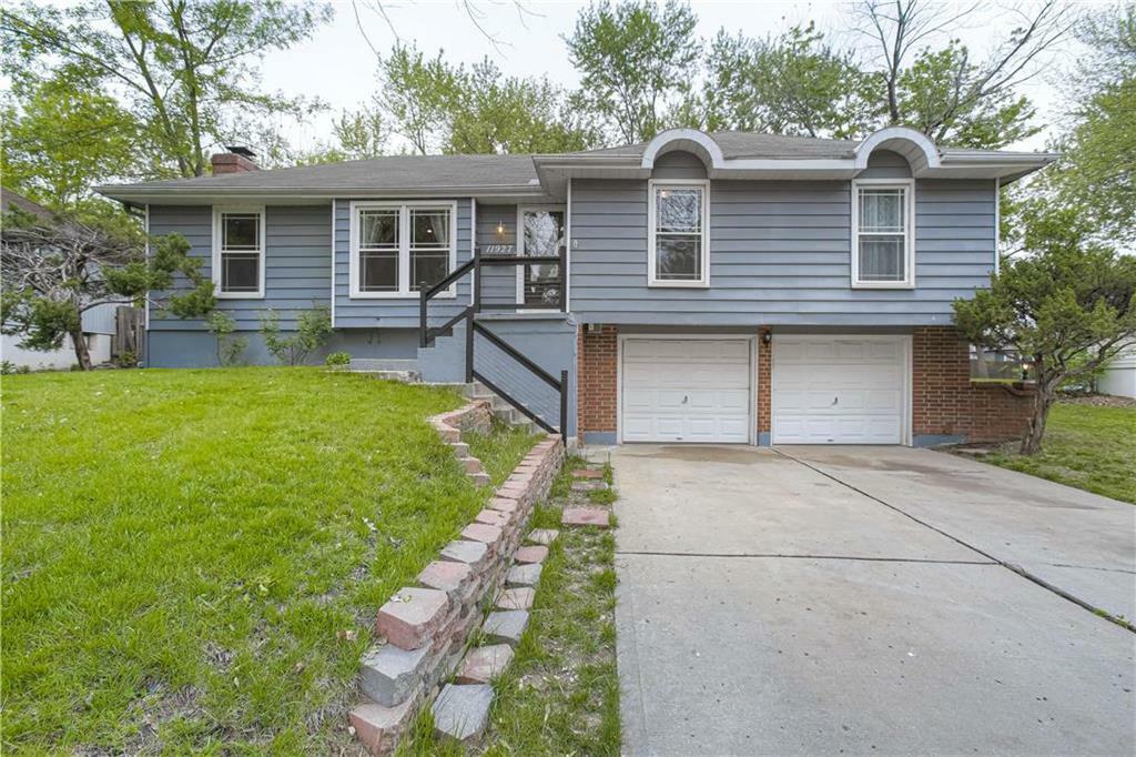 Property Photo:  11927 Smalley Avenue  MO 64030 