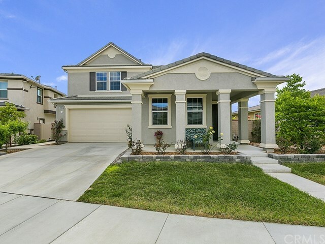 Property Photo:  39087 Lonesome Spur Circle  CA 92591 