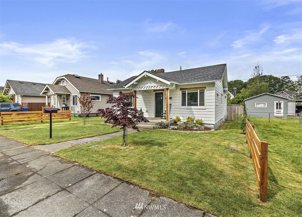 Property Photo:  5636 S Cedar Street  WA 98409 