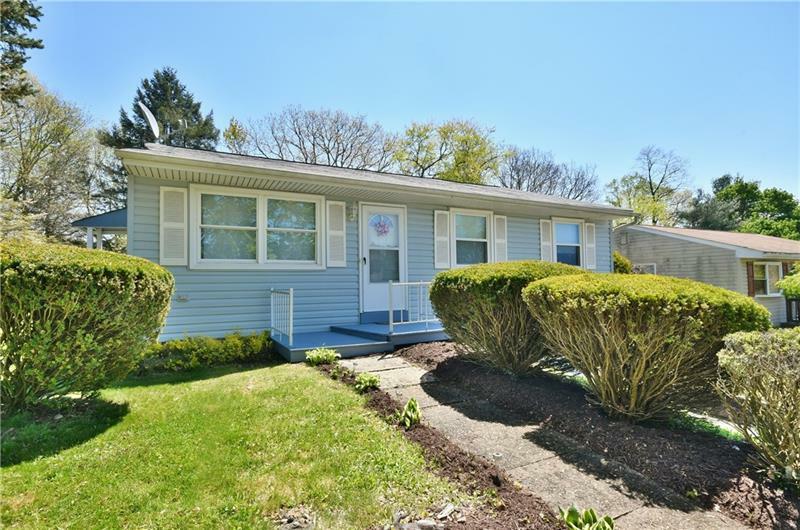 Property Photo: 1372 Cavitt Road PA 15146
