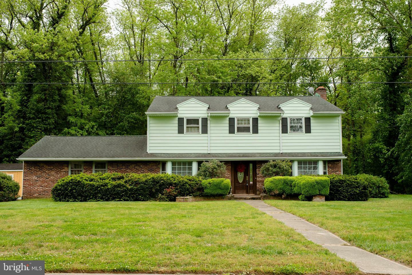 Property Photo:  104 Beech Drive  DE 19904 