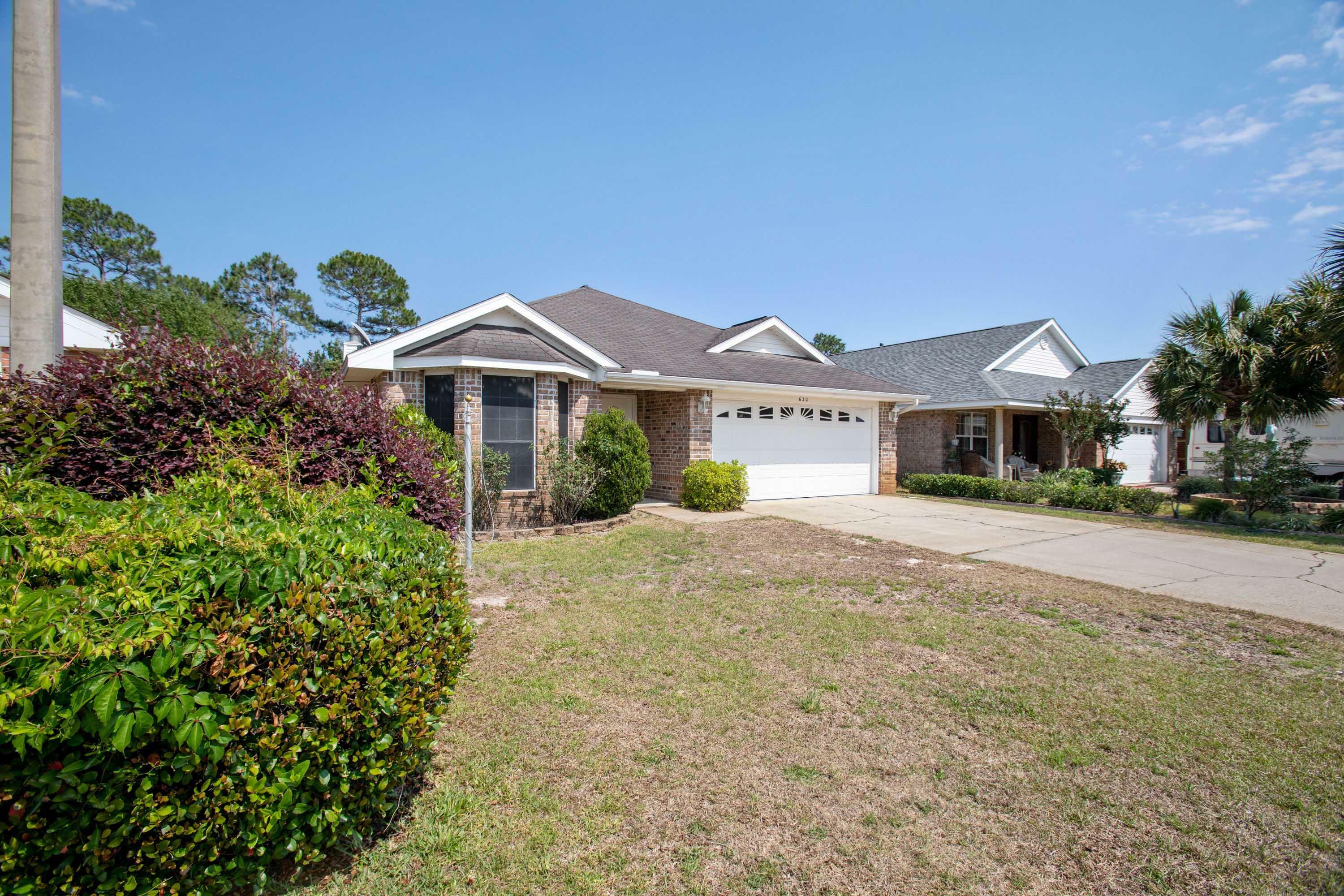 Property Photo:  632 Randall Roberts Road  FL 32547 