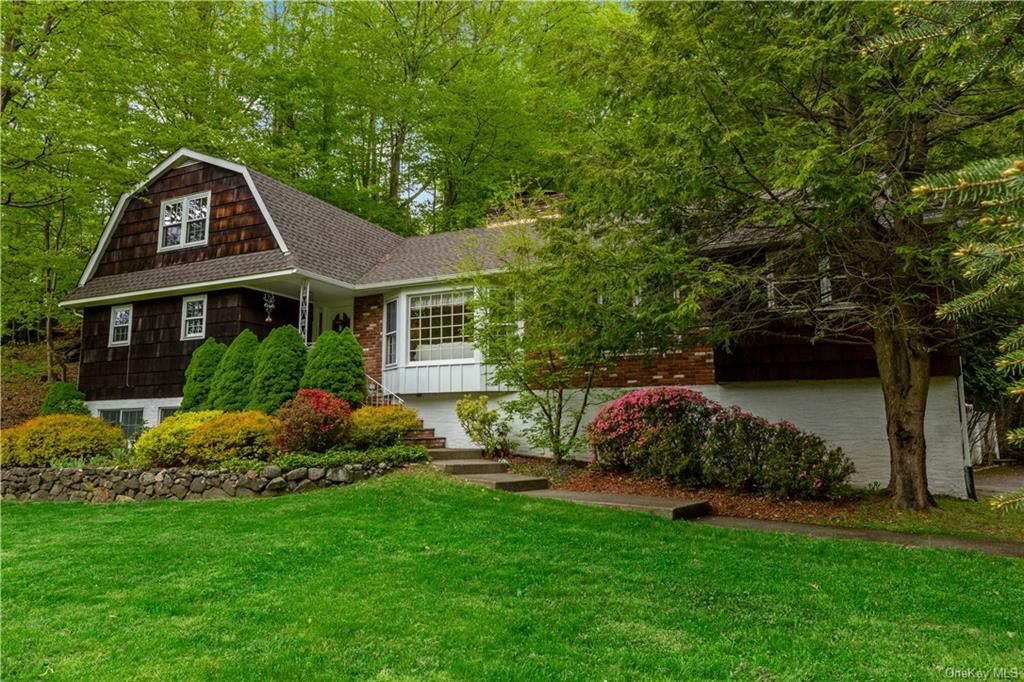 Property Photo:  147 Watch Hill Road  NY 10567 