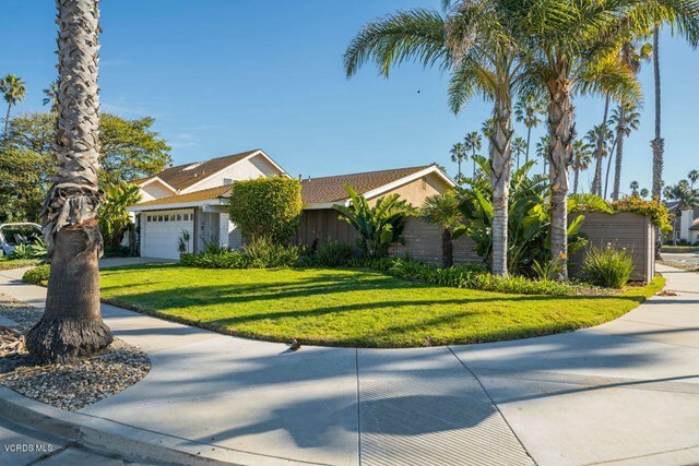 Property Photo:  1360 Beachmont Street  CA 93001 